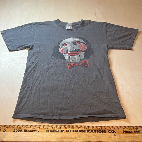 Vintage Gildan 2004 SAW‎ Horror Movie Promo Let The Games Begin Promo TShirt S - Picture 1 of 7